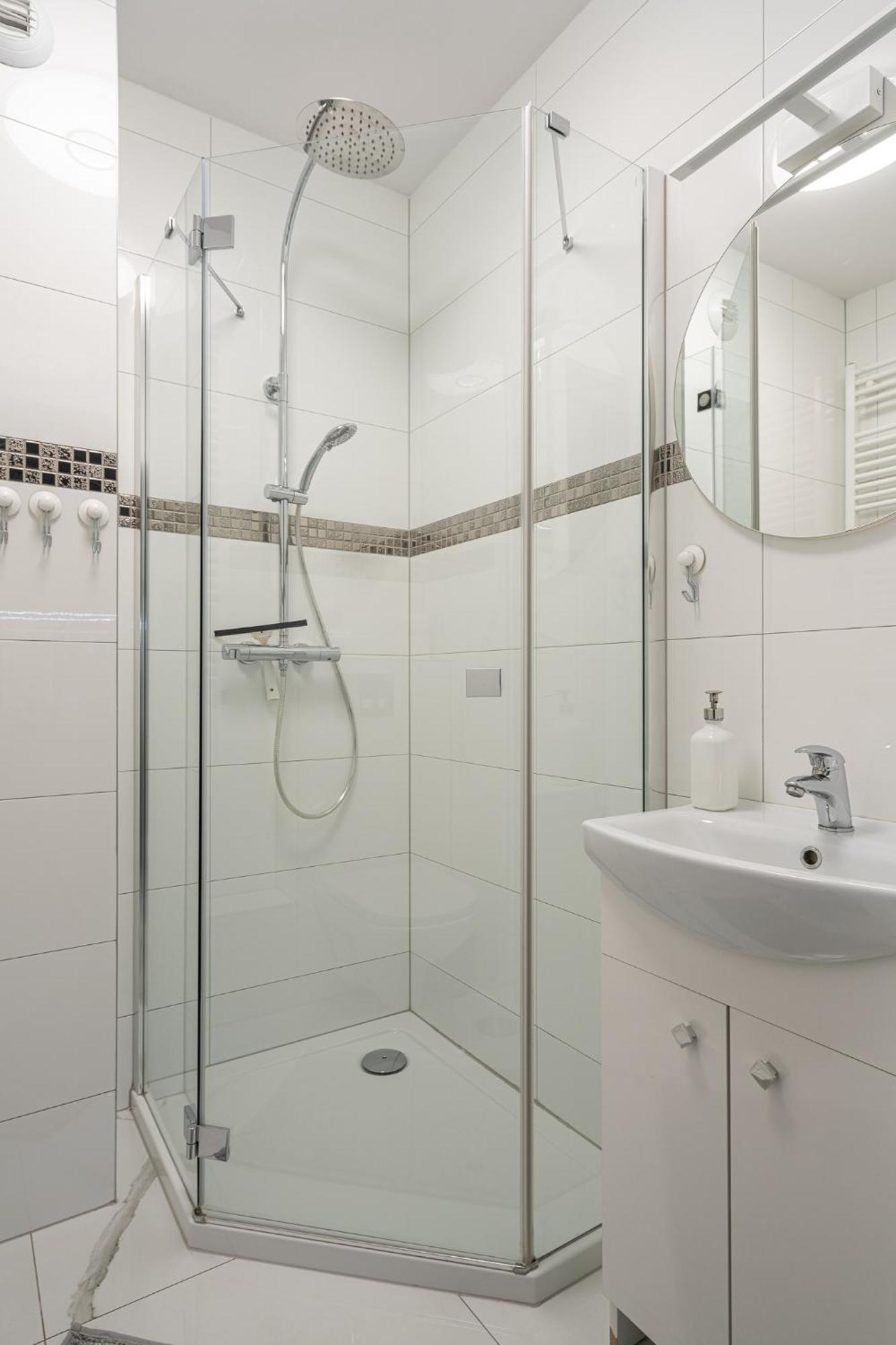 Rentplanet - Apartamenty Na Grobli Breslavia Exterior foto